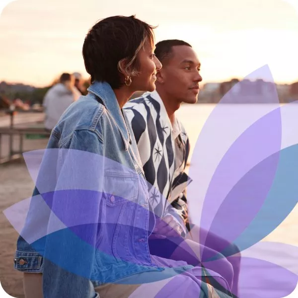 25-CT-003_couple_Frame 2